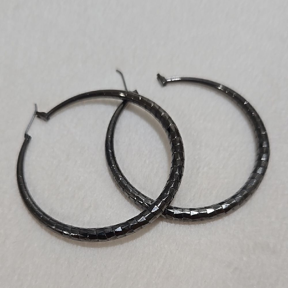 Black Reptilian Hoop Earrings